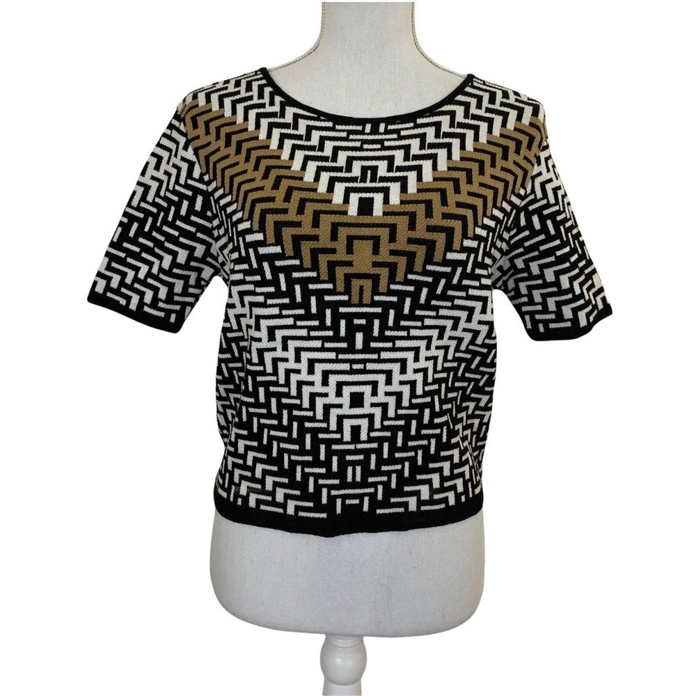 Romeo + Juliet Couture Cropped Chevron Sweater